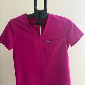 Figs Magenta V-Neck Scrub Top